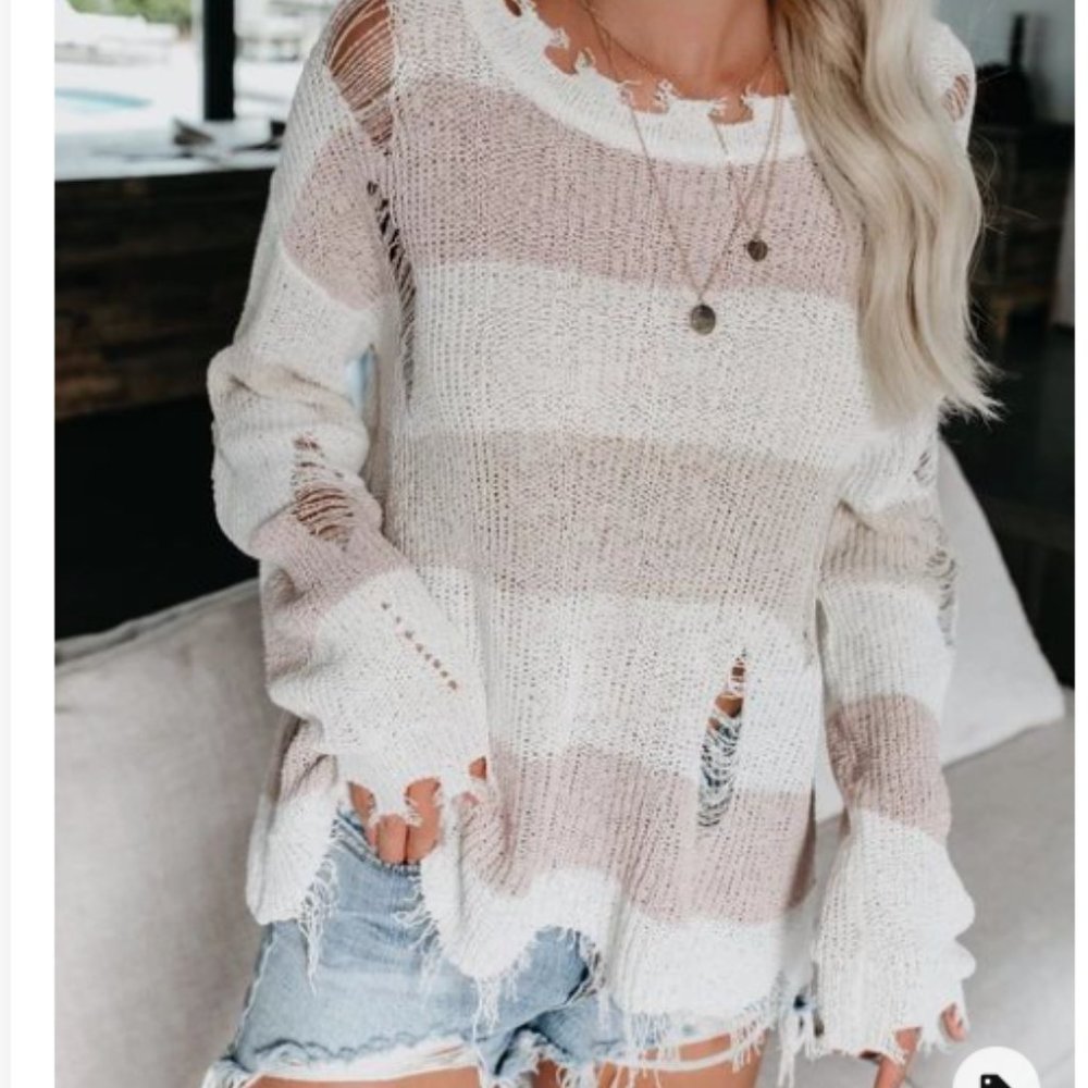 Vici Summer Striped Distressed Knit Pullover - Medium